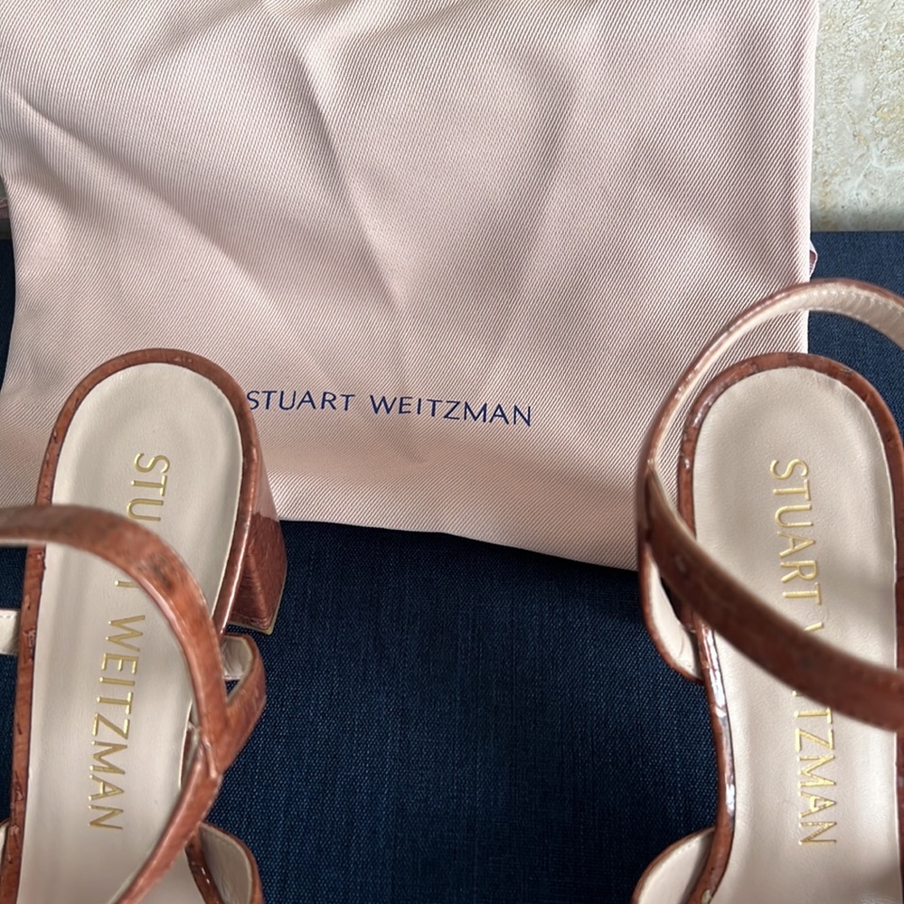 Stuart Weitzman Analeigh Cork Sandals. Size 10m - Picture 5 of 5